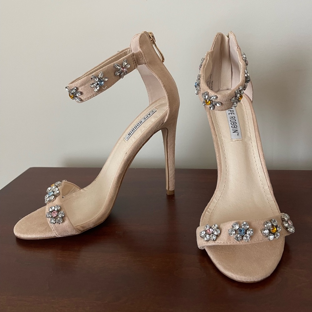 Beige rhinestone sandals